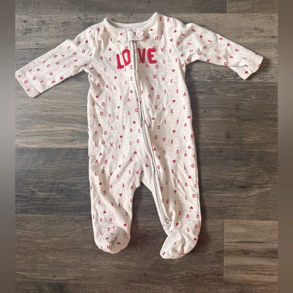 Carter's Valentines Day Print Footed outfit